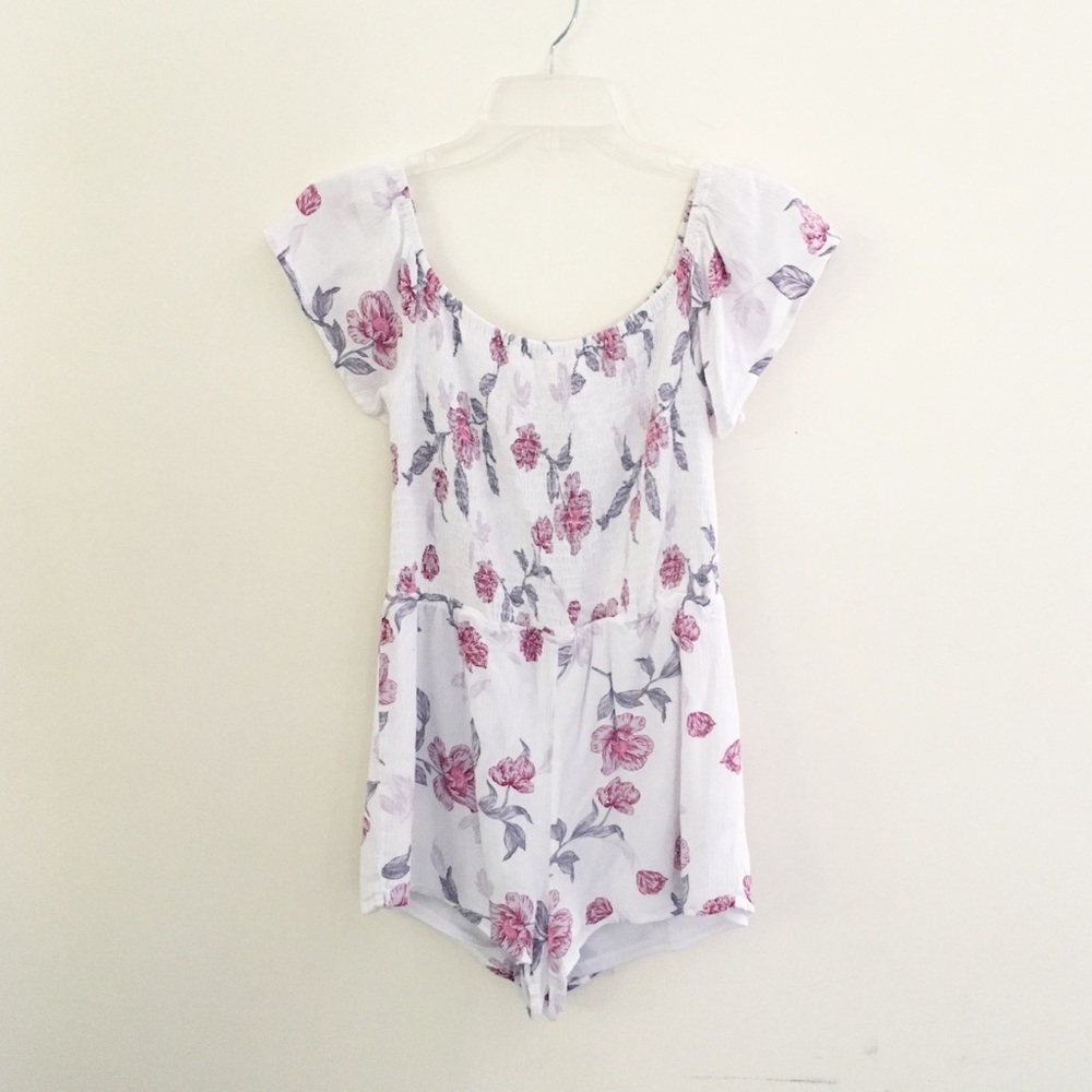 Kendall & Kylie | Off Shoulder Floral Print Romper